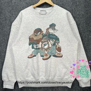 Vintage Miami Dolphins Bugs Bunny Looney Tunes Mens Womens Football Sweatshirt
